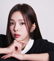 채수빈