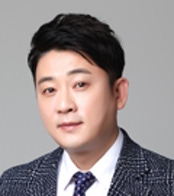 유동균