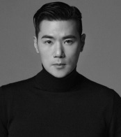 김강우