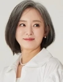 손지나